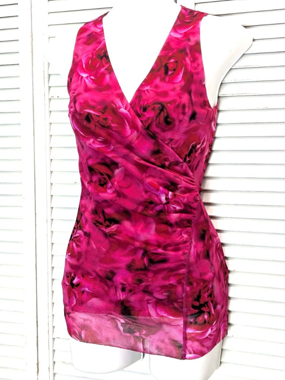 FUZZI Italy Sleeveless Mesh Bodycon Top Small Rose Print Faux Wrap Red Pink